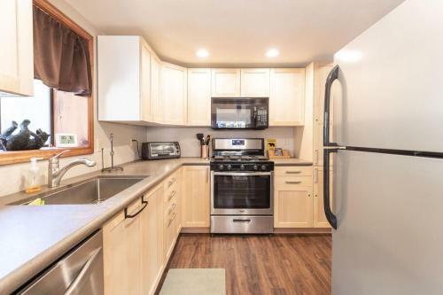Alpine Trail - 1941 By Big Bear Vacations