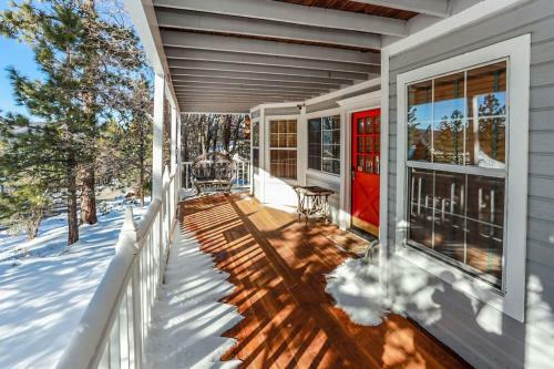 Grizzly Peak - 1886 By Big Bear Vacations