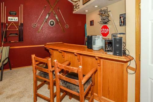 Grizzly Peak - 1886 By Big Bear Vacations