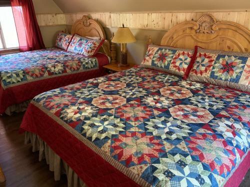 Hotel Grey Squirrel Resort