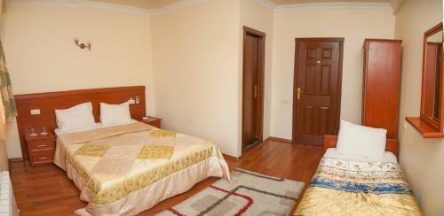 Family Hotel