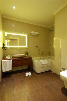 Hotel Batumi World Palace