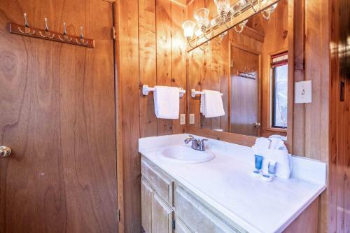 Peak House #2006 By Big Bear Vacations