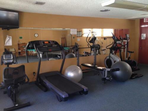 Roadrunner Club 38 Home