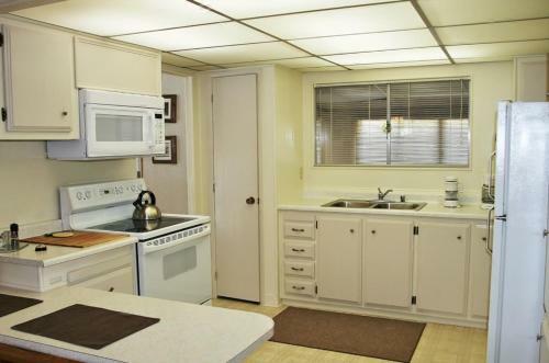 Roadrunner Club 38 Home