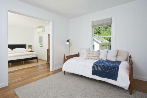 Tranquil Calistoga Retreat Home