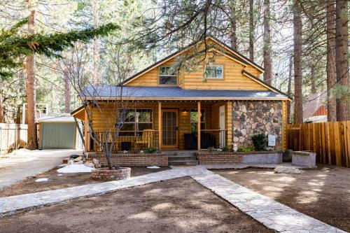 Sunny Forest Cottage - 1924 By Big Bear Vacations