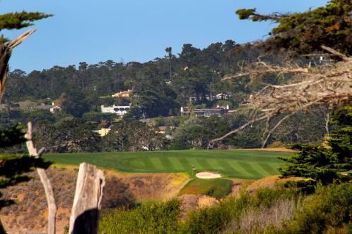 New Listing! Ocean-view Getaway With Beach Access Home
