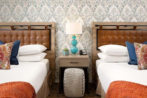Hotel The Cassara Carlsbad, Tapestry Collection By Hilton