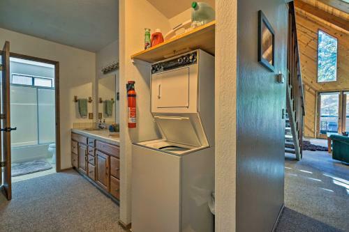 Cabin With Wraparound Deck In Big Trees Village!