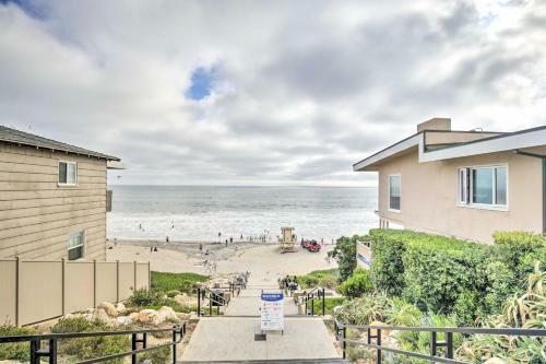 Modern Coastal Home - 1 Mile To Beach And Town!