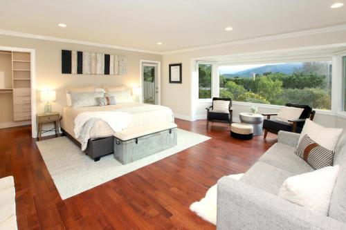 Wine Country Paradise - Private 1-acre Estate Home