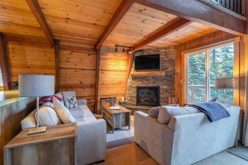 Sutter By Avantstay - Cozy Tahoe Solitude Cabin In Serene Forest Setting
