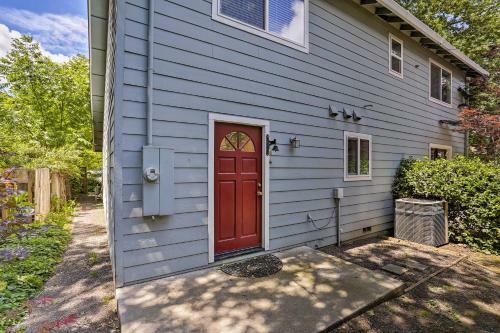 Spacious Downtown Chico Home, � Mile To Csu!
