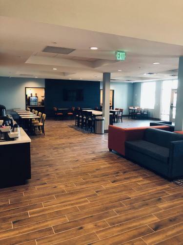 Hotel Best Western Plus Desert View Inn & Suites