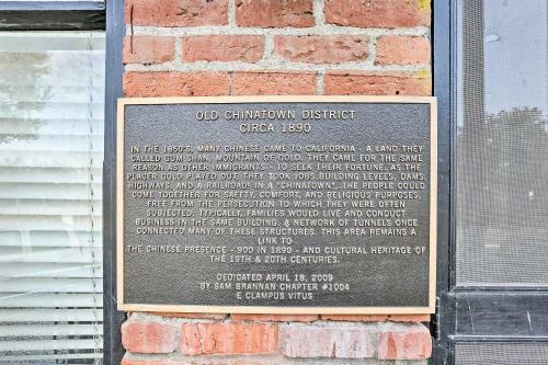 Historic Downtown Escape, Steps To Levee Park