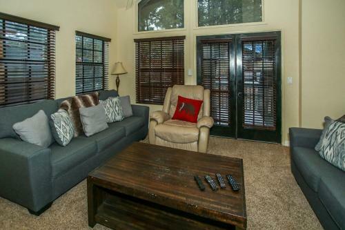 Fawnskin Chalet-1826 By Big Bear Vacations