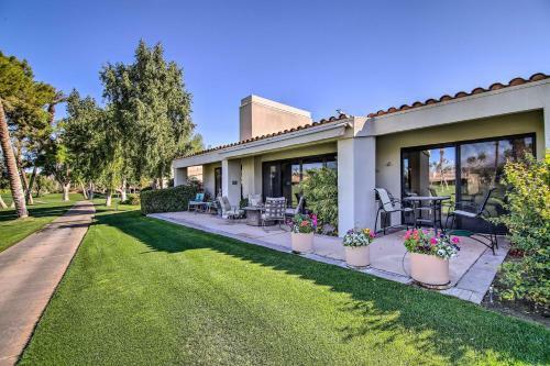 Indian Wells Retreat On Golf Course With Views!