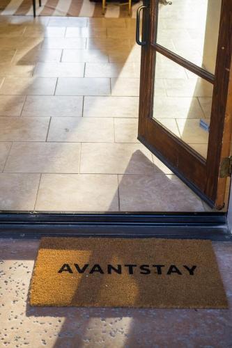 Monroe By Avantstay Lic-064,258