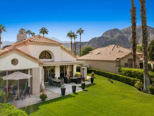 Desert Sanctuary 5 Star Private Pool-spa-bbq More