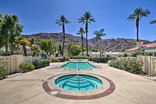 La Quinta Resort Escape With Golf Course Views!