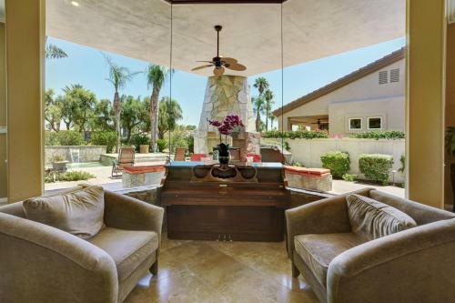 1 Rated Luxury Estate-pool Oasis 3br