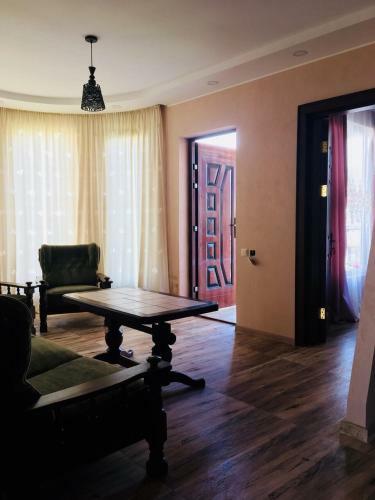 Villa Natalia Guest House