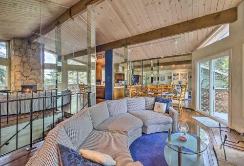 Lake Arrowhead Cabin With Deck And Scenic Forest Views