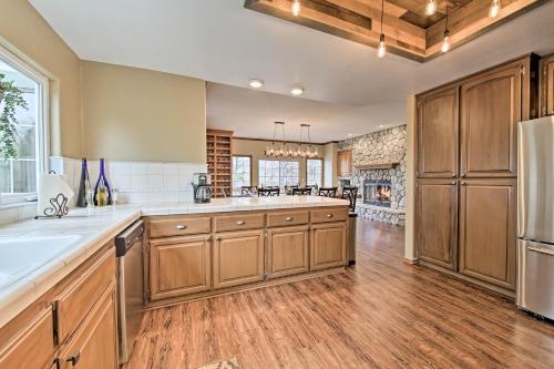 Fairway Retreat - Luxe Home With Panoramic Views!