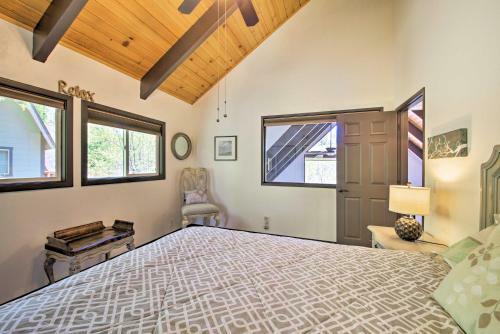 Lovely Lake Arrowhead Home With Bikes Pet Friendly!