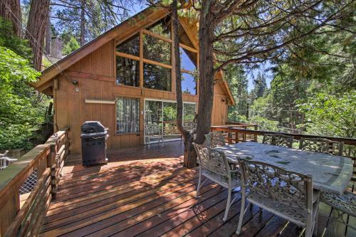 Rustic Lake Arrowhead Cabin - 5 Mins To Village!