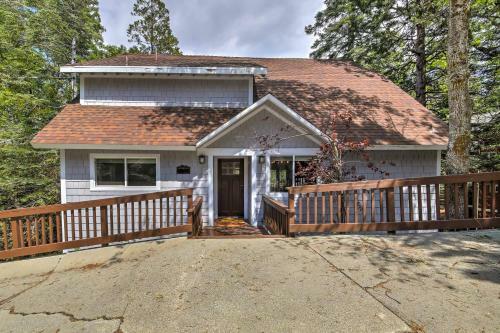 Gorgeous Lake Arrowhead Retreat With Game Room And Deck