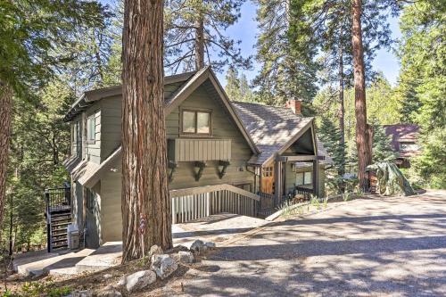 Lake Arrowhead Home With Deck Less Than 20 Mi To Skiing