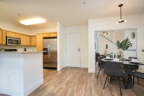 Apartamento Westwood Luxury Suites