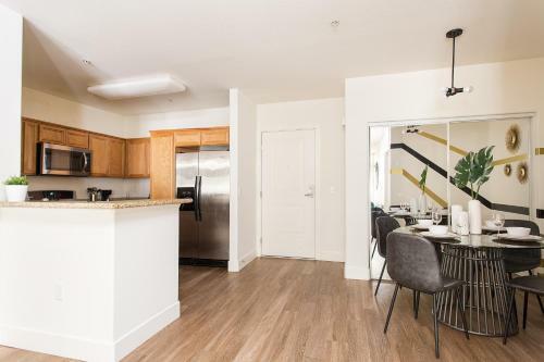 Apartamento Westwood Luxury Suites
