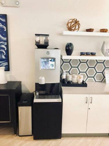 Apartamento Chic Hollywood Sign View Studio With Pool And Balcony