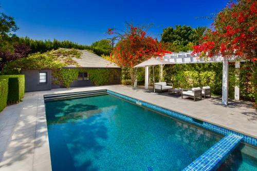 Brentwood Estate