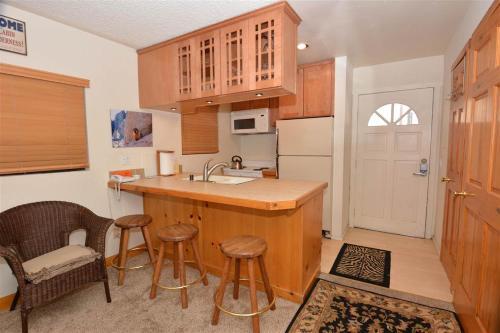 Mammoth View Villas #2