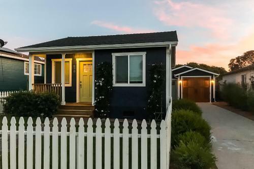 Bungalo By The Sea