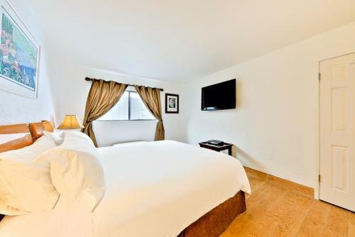 Nb-124a - Newport Beachhouse I