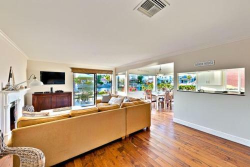 Nb-621 - Newport Bay Front Vacation Home
