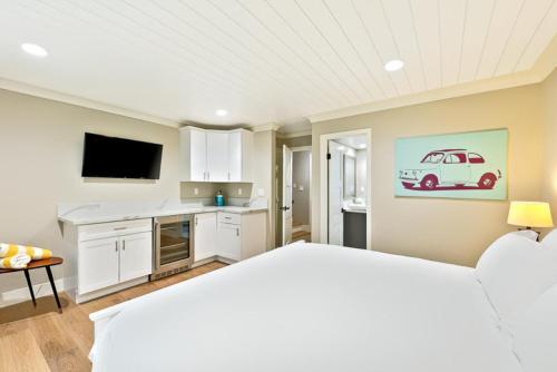 Nb-312b - Newport Beach Chic II