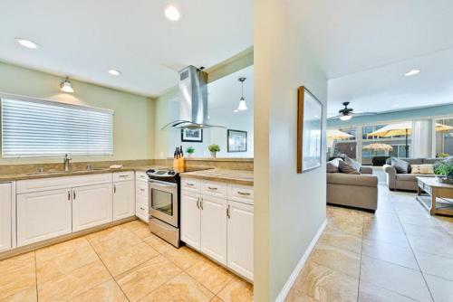 Nb-119a - Surf N Sand 1