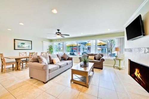 Nb-119a - Surf N Sand 1