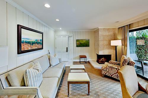 Apartamento Roomy Silverado Condo - Pool & On-site Dining Condo