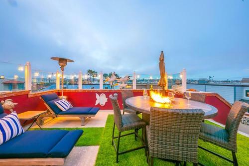 Nb-1824c Rooftop Spa View