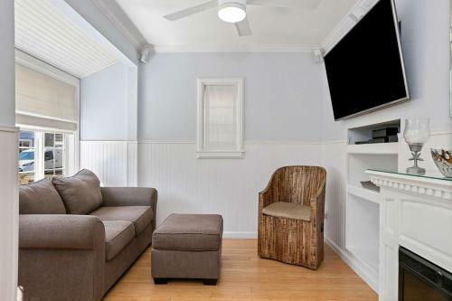 307 Thirty Fifth Street