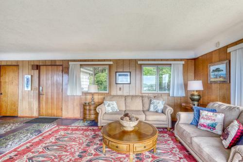 Freshwater Lagoon Retreat