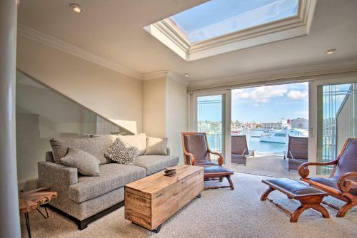 Luxurious Channel Island Harbor Home With Boat Dock!