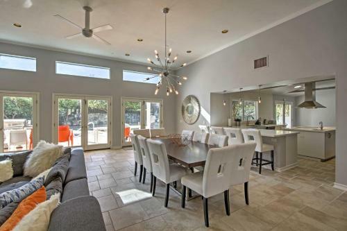Luxury Retreat With Backyard Oasis, Walk To El Paseo